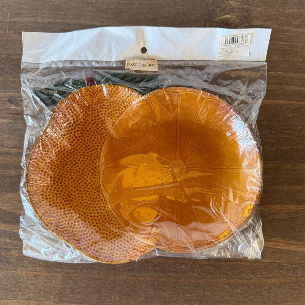 Lot of 2 Vintage Orange Slice Plastic Serving Trays Sitco Kitchen Decor NOS